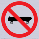 p924-prohibition-no-skateboarding~